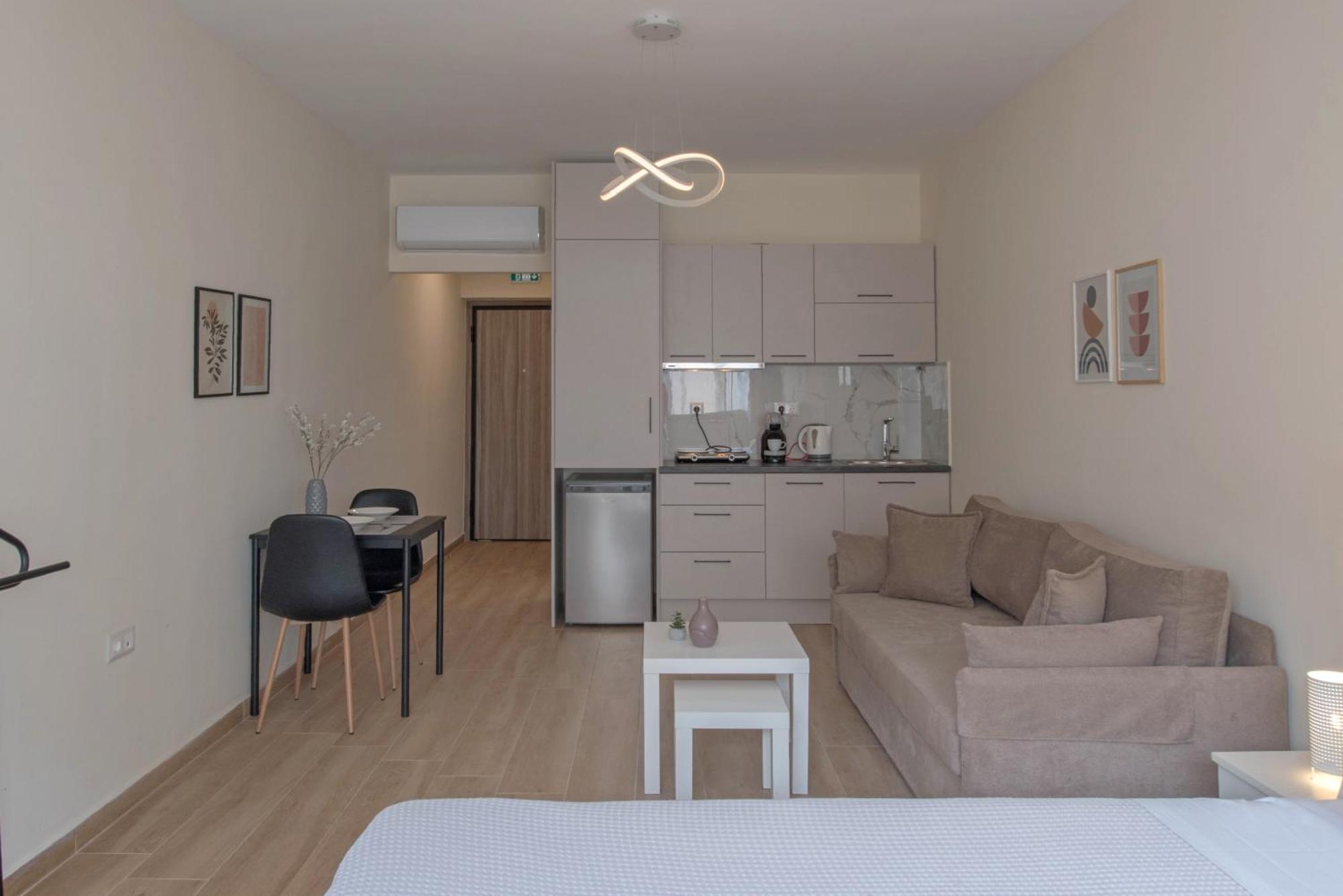 Amazing Apartments @ Aiolou Str. Афины Экстерьер фото